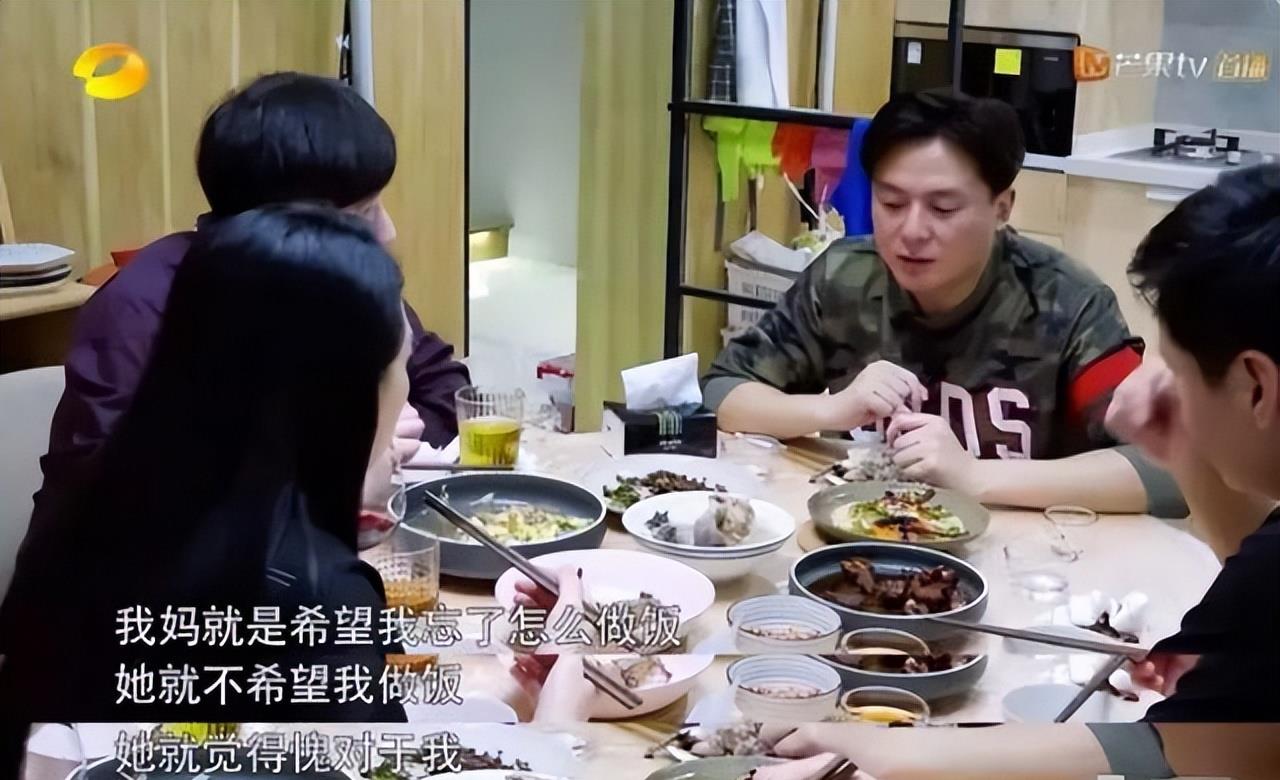 如果不是亲妈捣乱，他20多年前就能让汤唯当妈，哪至于现在还单身