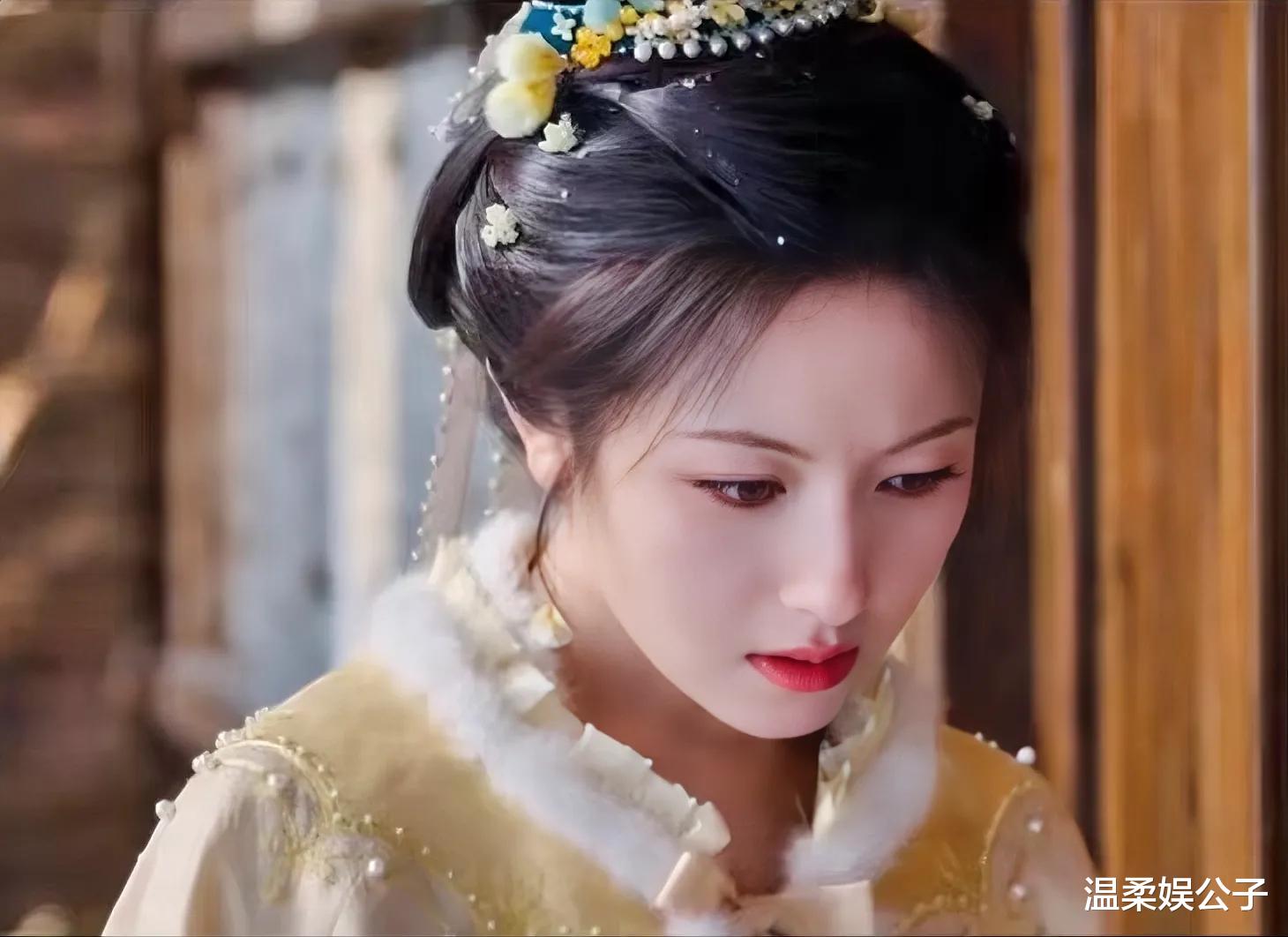 躲过了李兰迪和敖瑞鹏，却被《朝雪录》67岁的“老公主”惊艳了