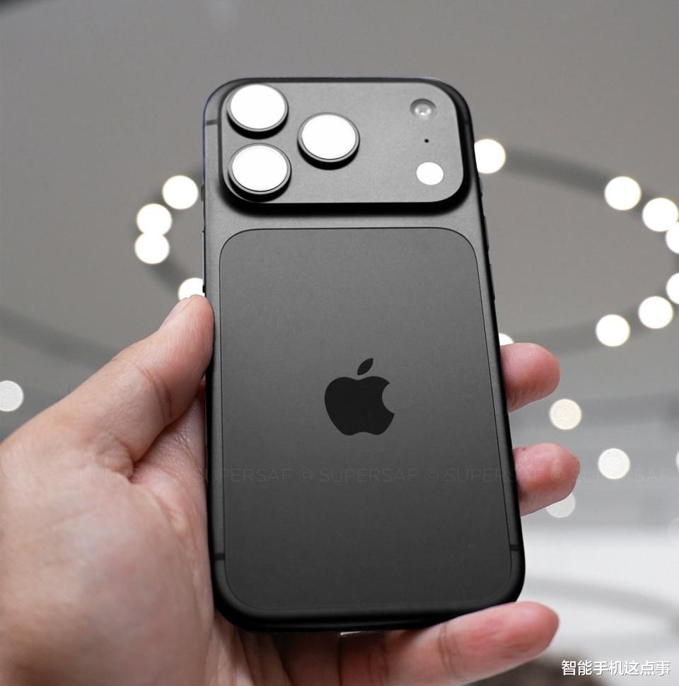 iPhone18 Pro再次被確認：外觀變化不大，屏幕形態或許有變化！