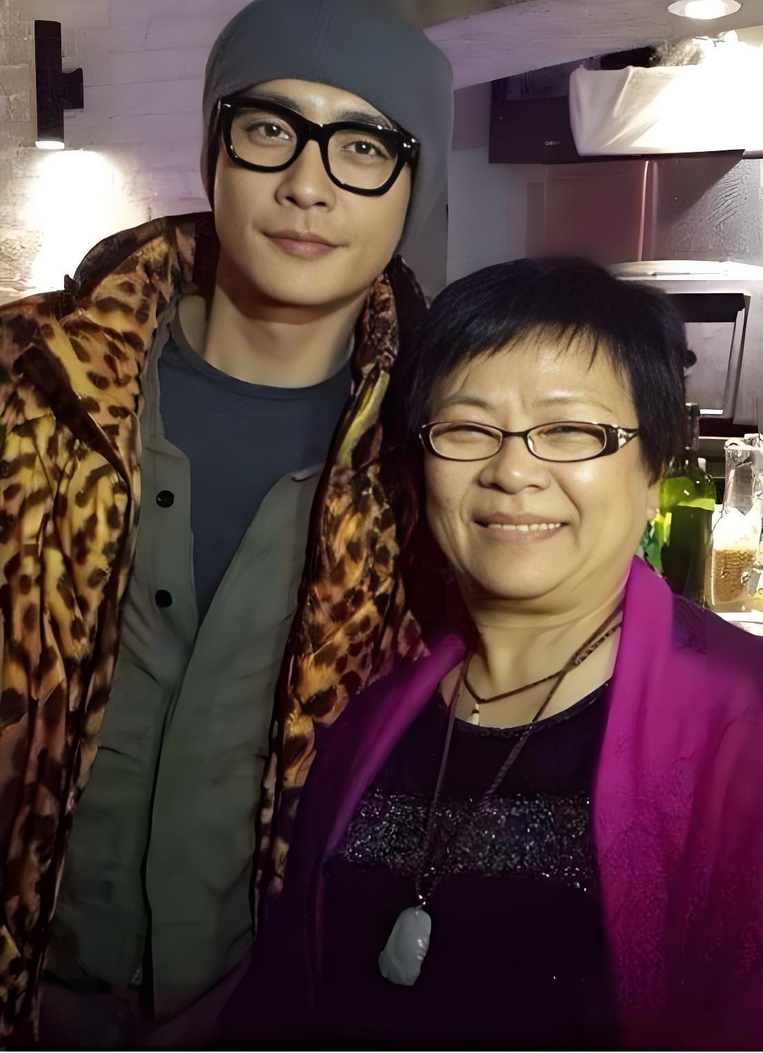 港式痞帅天花板黄宗泽遭遇天价邀约，迎娶23岁千金可支付5亿聘金