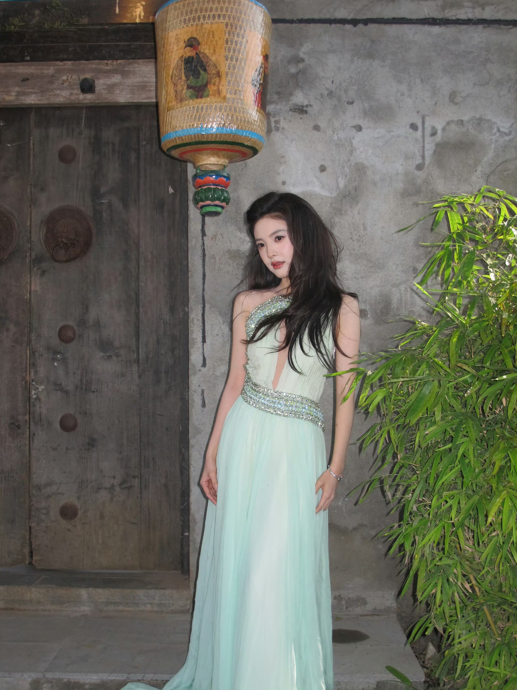 章若楠深V绿裙 清新唯美