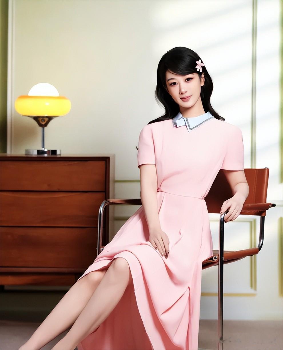 一场生日，把杨紫在内娱的地位展现的淋漓尽致，“打脸”宋丹丹