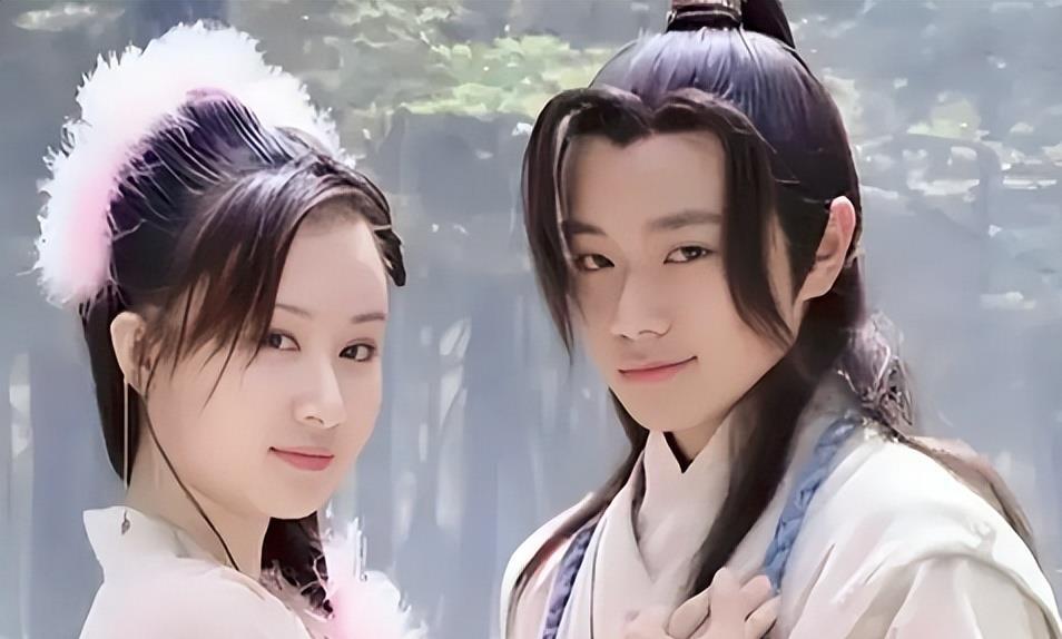 刚刚!曹骏舒畅官宣了!网友:他俩同框是我的回忆杀!