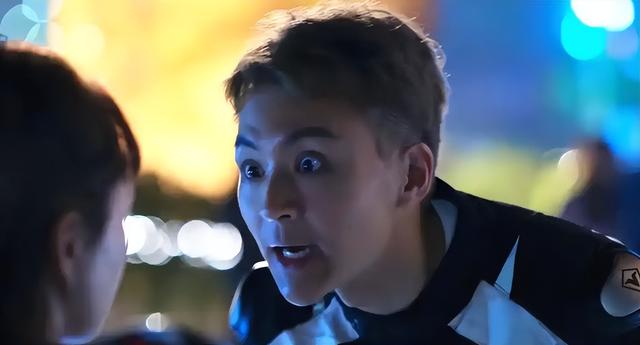 长得“丑”演技还烂,这8位捧不红的“关系户”,看着真是辣眼睛