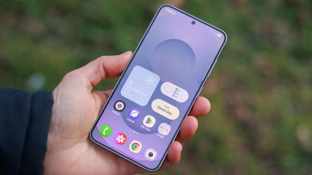你黑色Galaxy S26 Ultra的顯示屏可能沒有你期望的那么現代