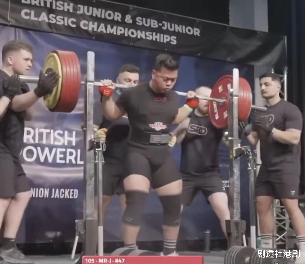 TVB前港姐冠军曝近况！大儿子做投行月入9万，有意接管家族生意