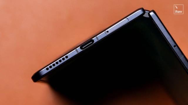 荣耀 Magic V5 评测:堆料能解决问题,但堆料解决不了所有问题