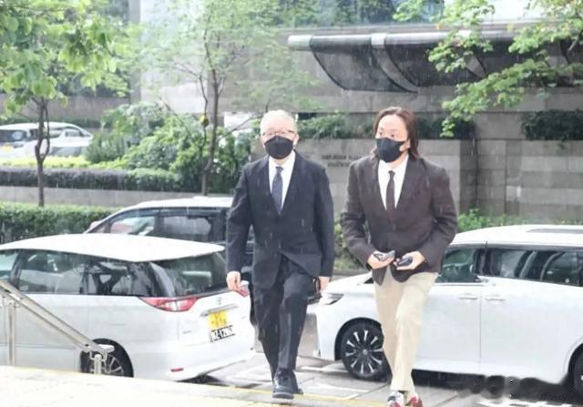 郑中基发表申明，首次承认正办离婚手续！