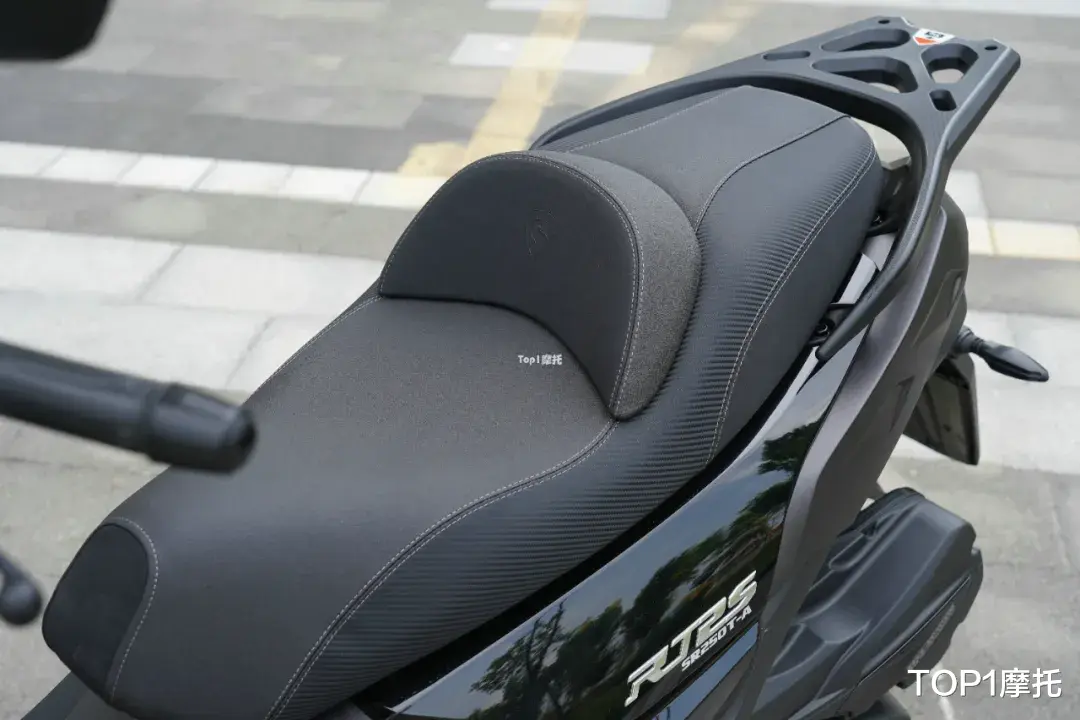 智能踏板标杆，赛科龙RT250真实测评，操控更轻更快