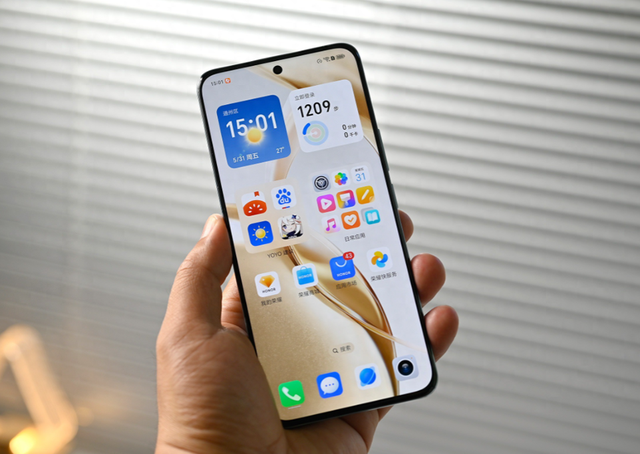 7月換新機不要瞎買，這3款值得重點考慮，五年不用換新