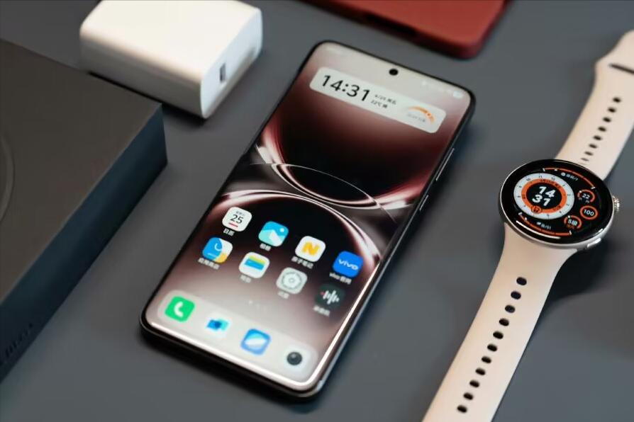 vivo旗艦突然“變香了”！2K曲屏+百倍變焦，512GB大降1300元