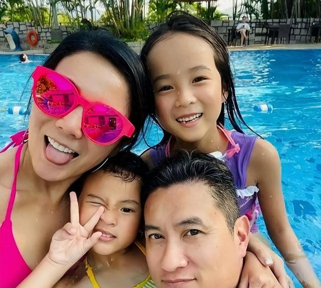 香港患癌女星突然宣布离婚,14年婚姻收场,乳腺癌复发扩散到淋巴