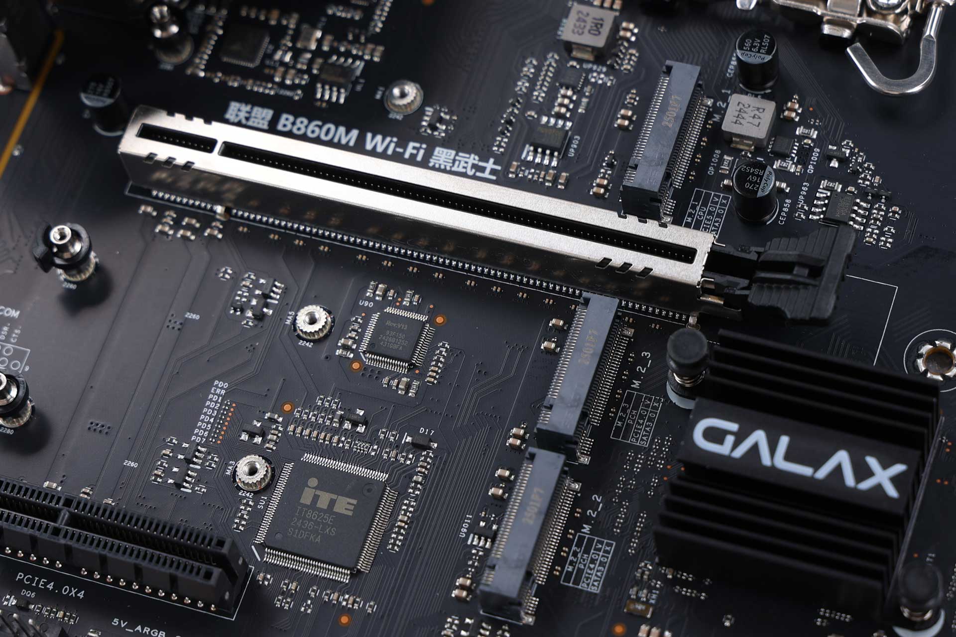 影驰联盟B860M WiFi黑武士主板开箱