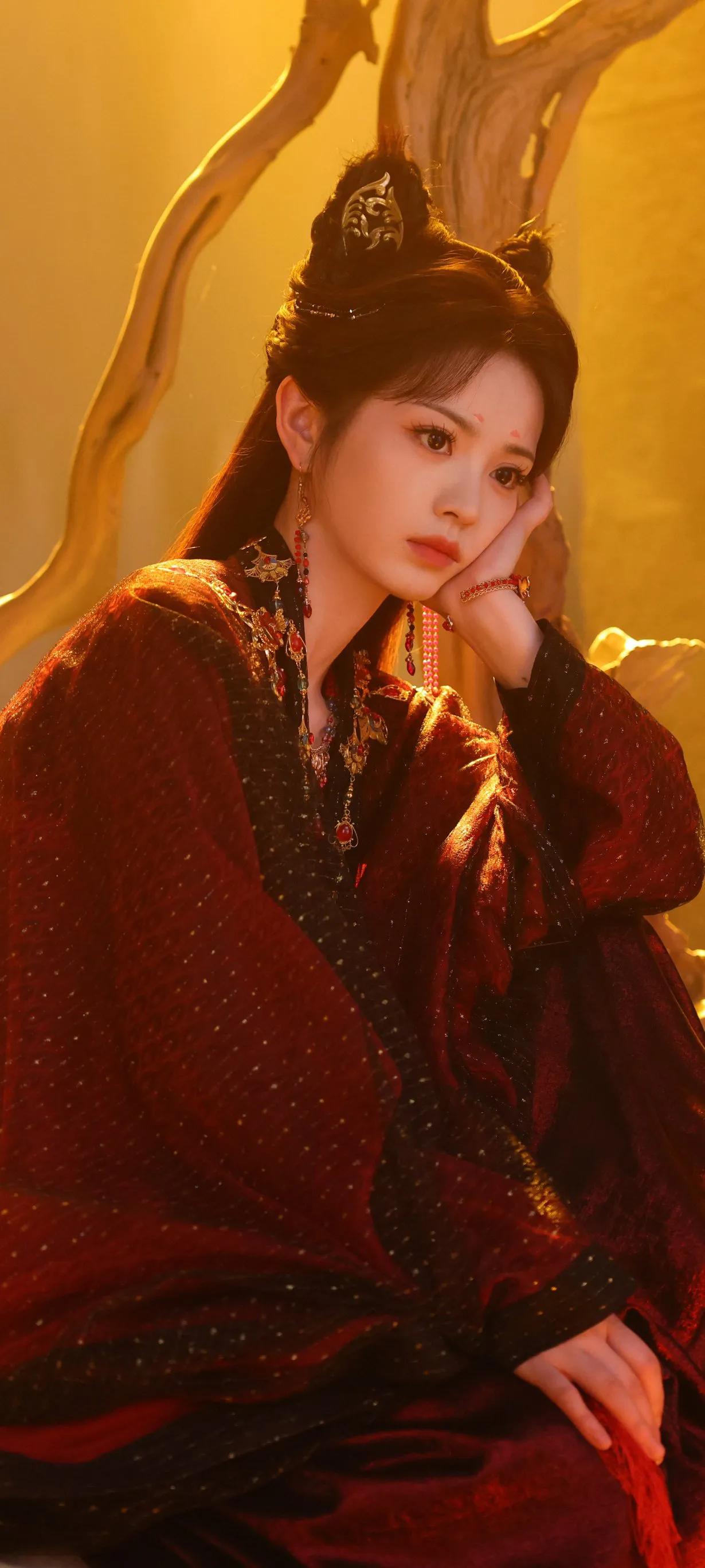 壁纸–田曦薇 –子夜归