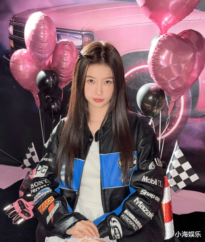 何与为虞书欣庆33岁生日，前天连线已露端倪，秘密飞上海闷声干大事