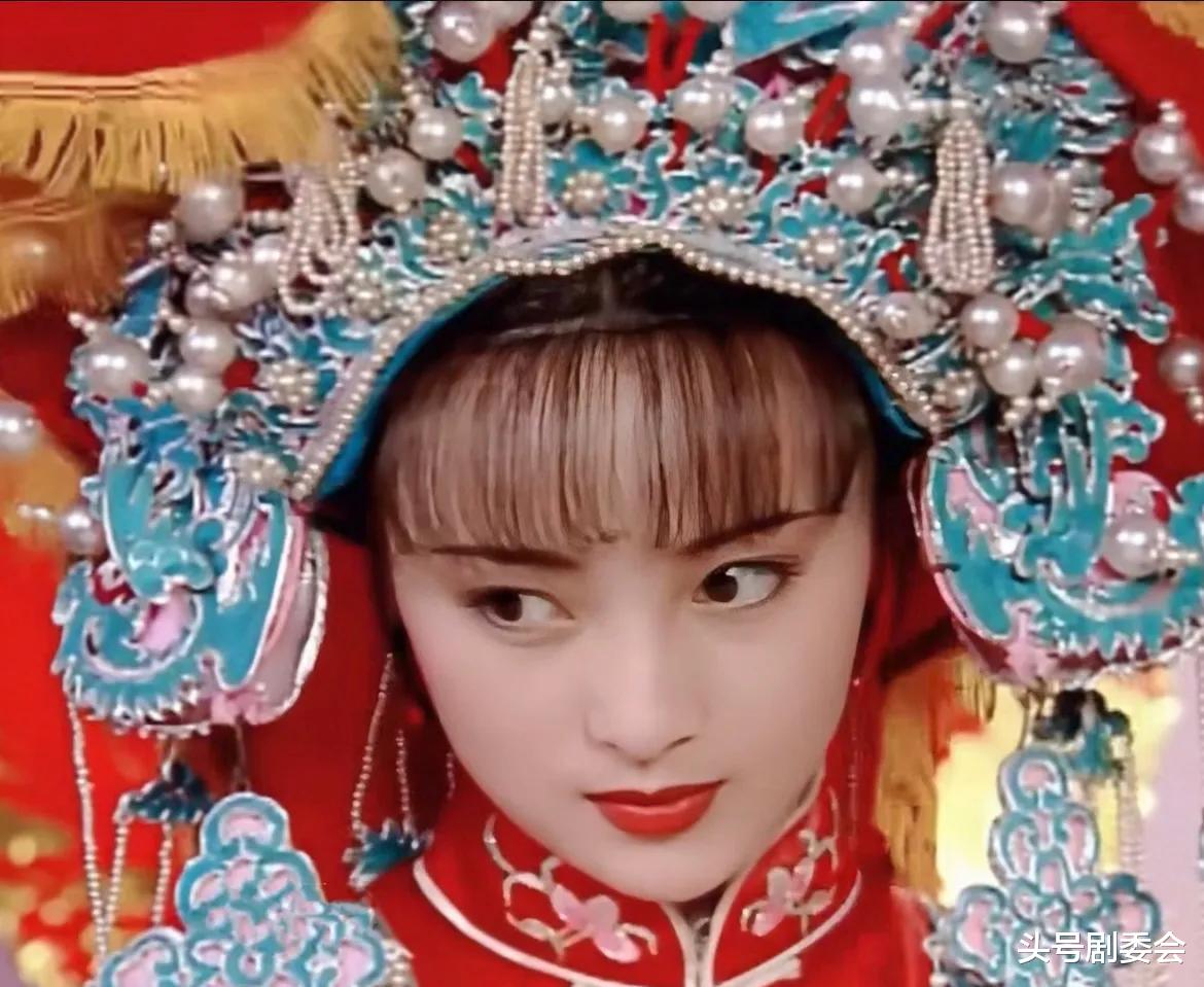 面相全变了！再看49岁蒋勤勤和43岁孙俪，才明白两人“差别”在哪