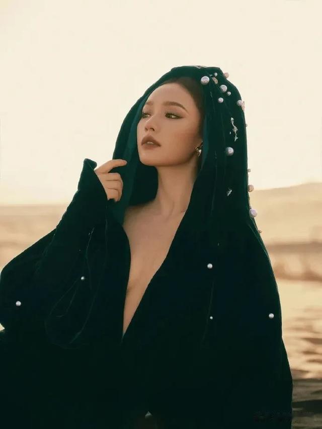 林允|这还是我们认识的她吗,时尚穿搭,赶紧来看!