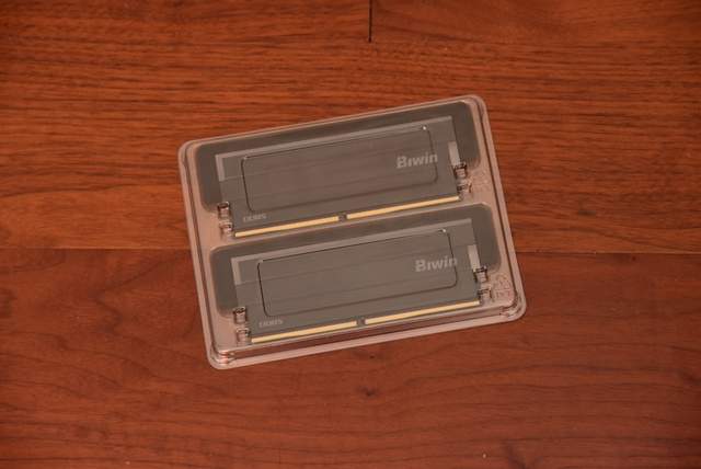 2K可光追！神器如此卡，AMD RX9060 XT全線夾擊NVIDIA！