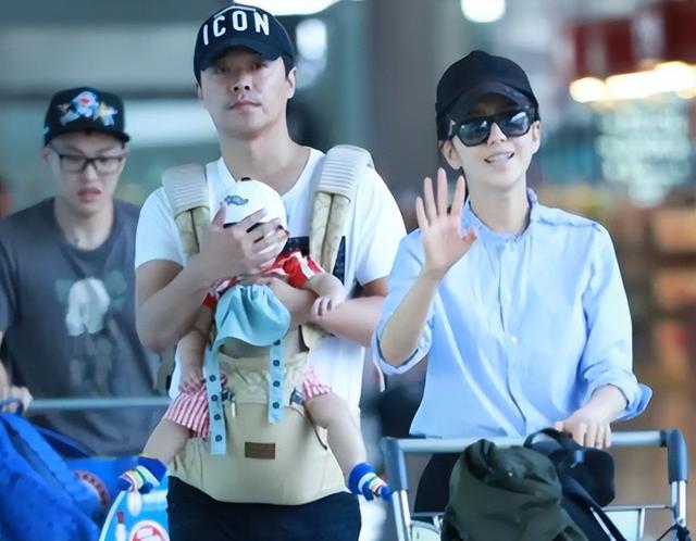 离婚不离家！佟丽娅陈思诚六一同框带娃，两人联手给内娱上了一课