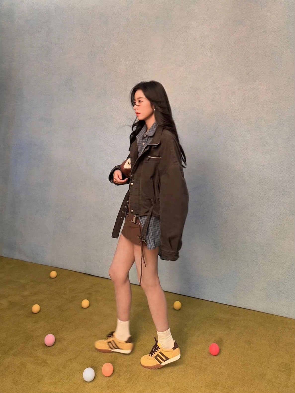 周雨彤. 笑起来很好看