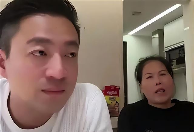 小杨阿姨首为大S发声!对比两任女主人,到底谁“更胜一筹”