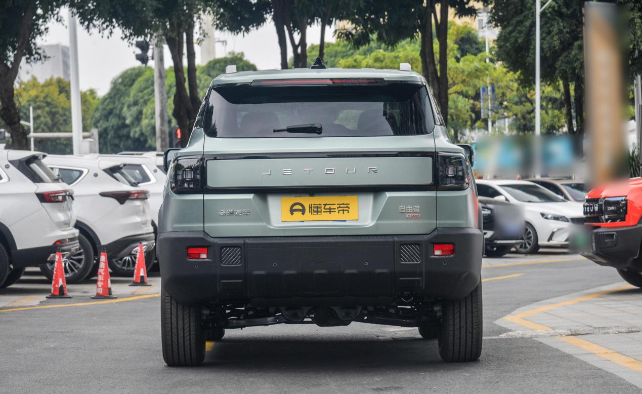 奇瑞全新方盒子SUV，轴距2810mm，燃油双动力，售价有望低于12万