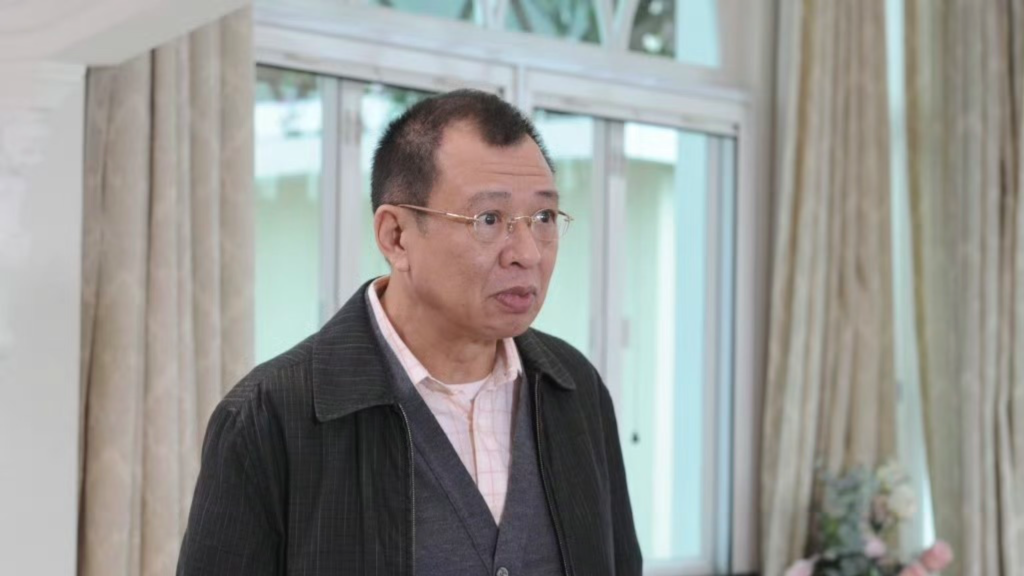 担心！TVB离巢戏骨突然病重，圈中老友探访称对方已无法回应自己