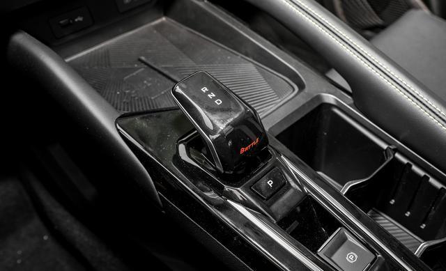 吉利全新SUV，爆181马力，76秒破百