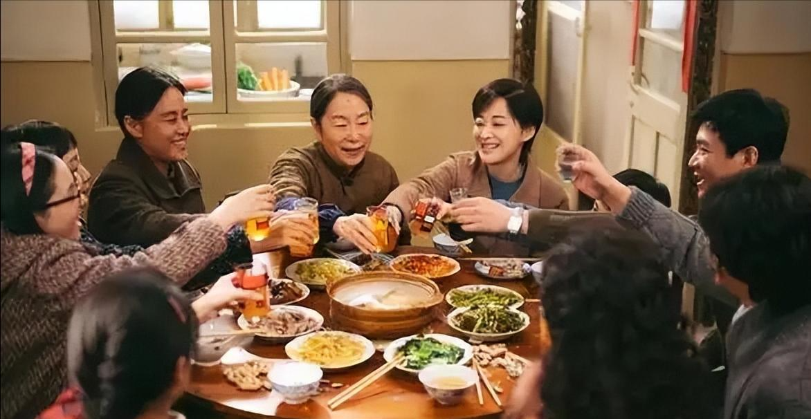 央视开年大剧，《父母爱情》姐妹篇来袭，演员阵容曝光，熬夜也追