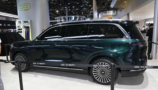 奇瑞终于努力对地方了，摆脱土气走时尚路线，风云T11还不上市？