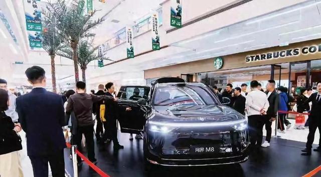 赛力斯工厂产能吃紧,华为M8交付遇挑战,恐步M7后尘引热议