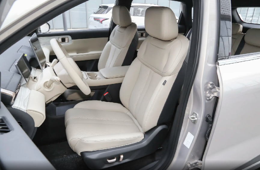 这不比大众途岳更好开?试驾五菱星光S PHEV,9.98万也得有里子