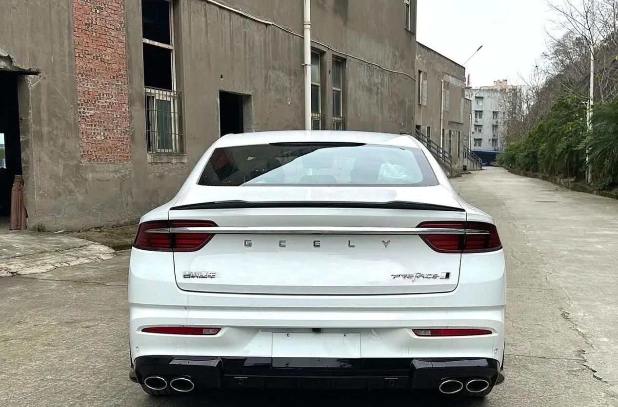 #国产车吉利和奇瑞哪个质量更好?#