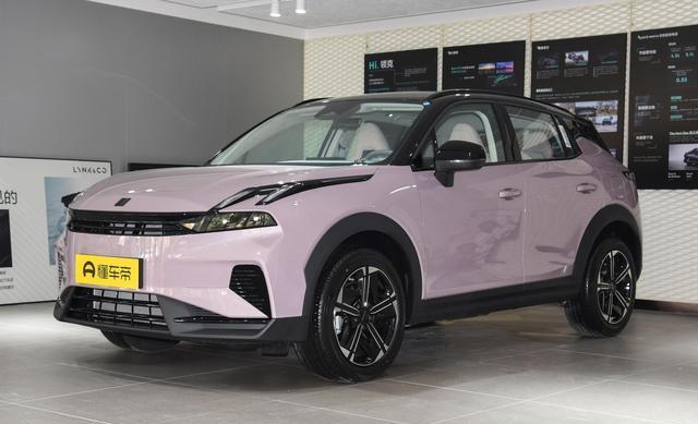 领克06EMP新车型，全适合年轻人的插混SUV