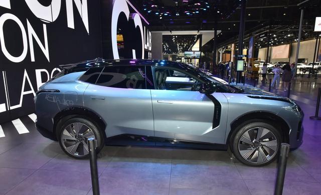 插电式混动中型SUV，配真皮、按摩座椅，香不？