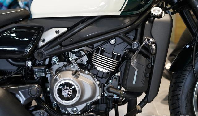 春风450CL-C和无极CU525相差无几,该如何选?