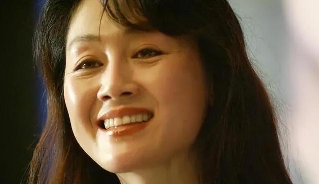 王姬：当年我拍吻戏，都提前先去医院检查一下