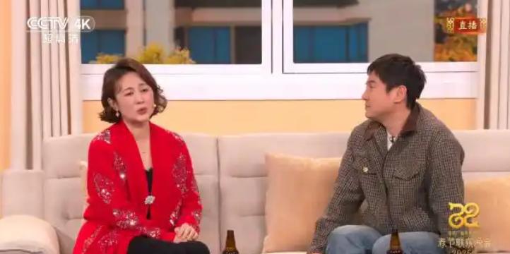 要不是沈腾马丽的小品戛然而止，观众永远不知，春晚背后有猫腻