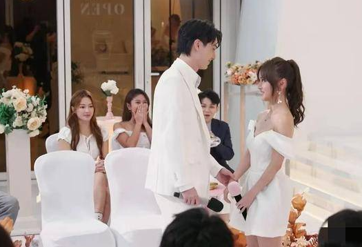 TVB恋综节目童颜女神配对成功!