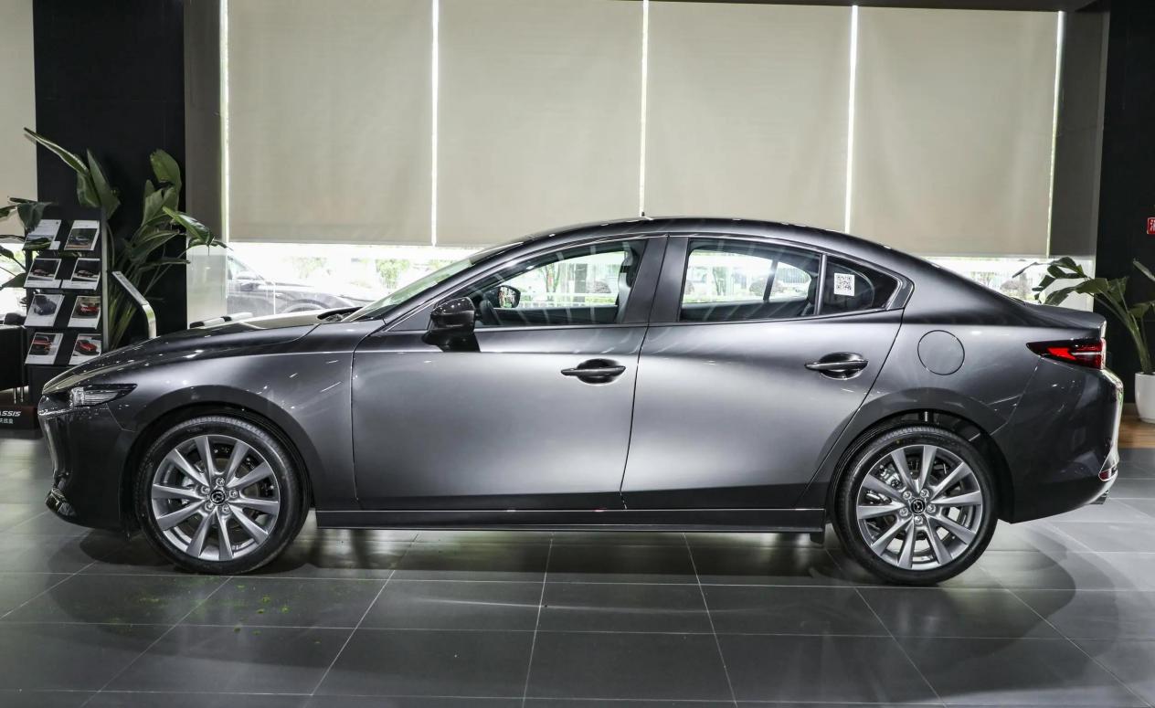 起步8万多，2.0L+6AT，油耗低至5.6L，这合资家轿，好开又实在