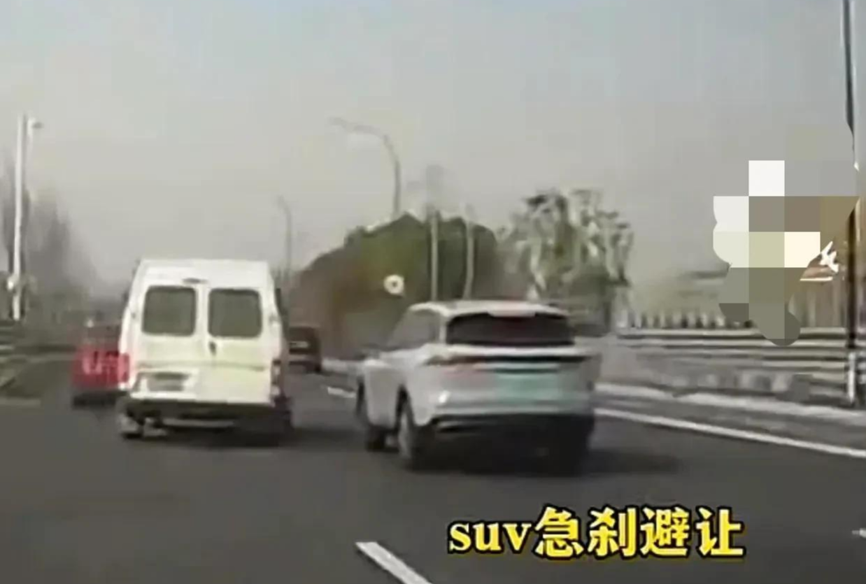 嘉兴斗车最新后续：现场惨烈，原因不简单