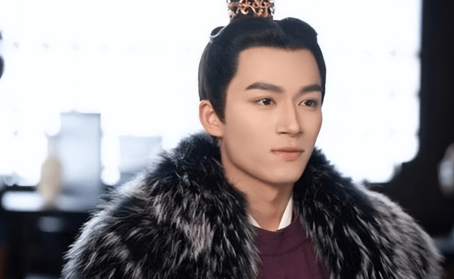 王星失联后续：领事馆回应，家人到达泰国，同行演员曝出被骗细节