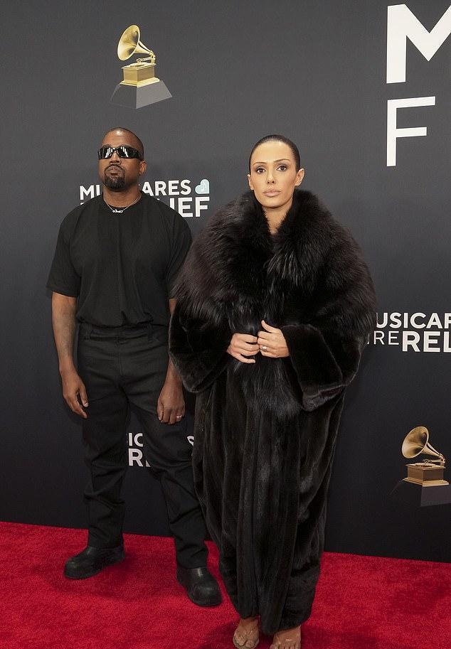 坎爷又要离婚了！新妻子比安卡终于难以忍受，两人被曝已经分手了