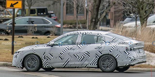 新车或为新一代轩逸提供燃油动力,日产全新轿车专利图曝光