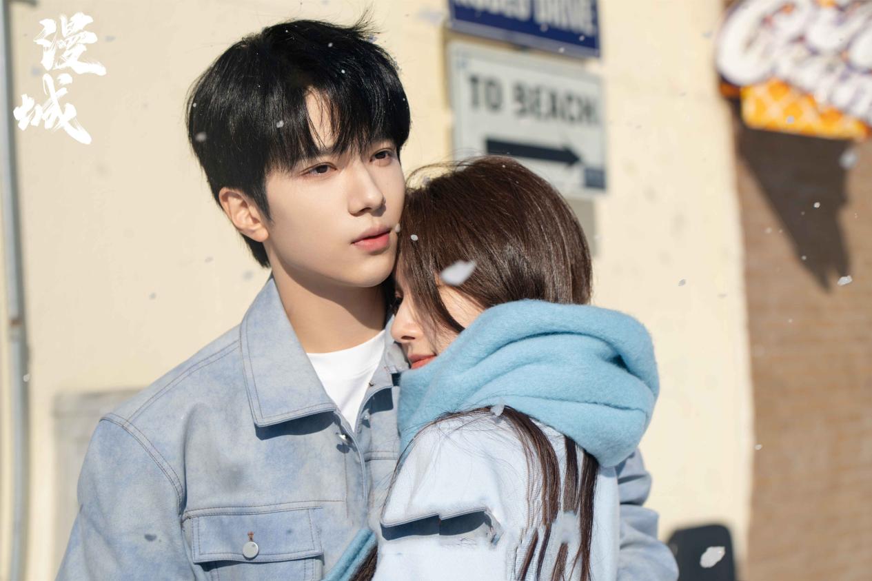 本以为是烂剧,结果一口气看22集,越看越上瘾,终于有好剧可追了