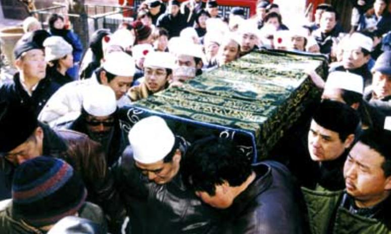 相声泰斗马三立葬礼，没有名人和相声同行，从去世到下葬仅几小时