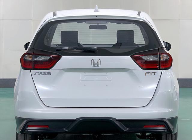 4月车圈火药味十足?这4款重磅车型快上市,入门、豪华都有!