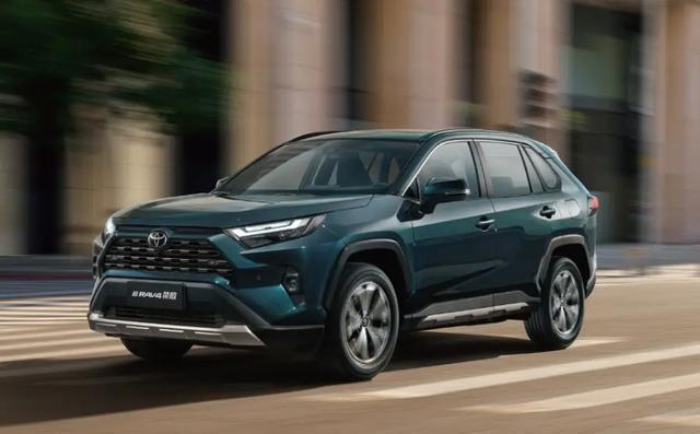 家里只能买一辆车，尽量选SUV，这两款不仅能通勤代步，还能越野