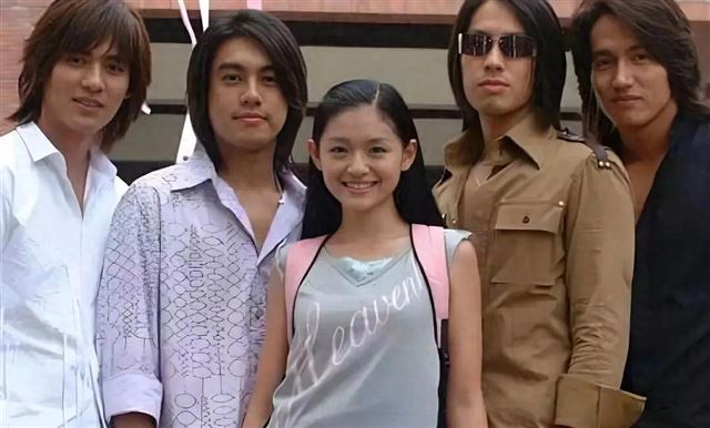 大S临终托孤汪小菲，深陷亲情“吸血”婚姻破碎，如何走向深渊？