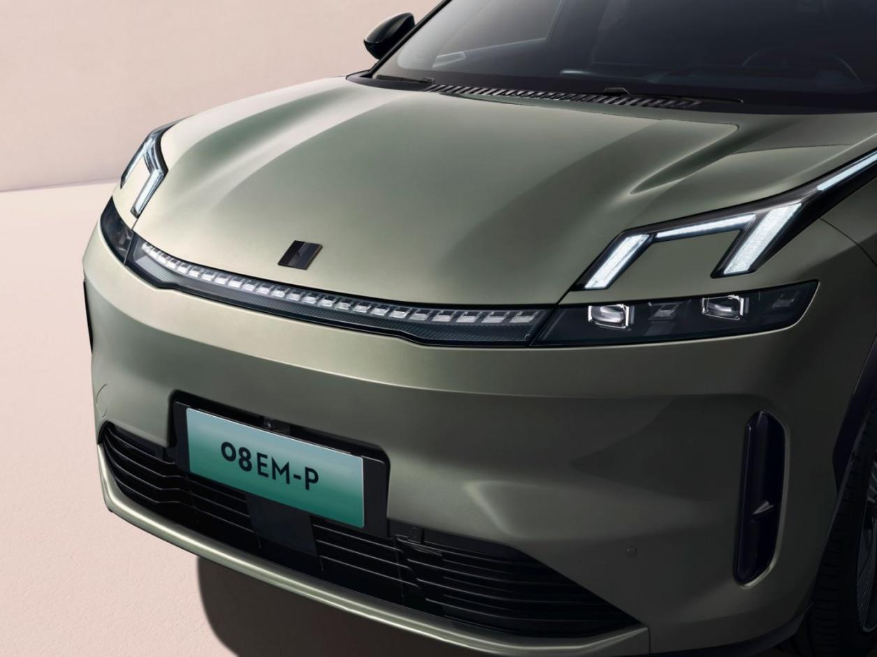 不止于功能叠加,领克08EM-P OTA如何重构智能出行体验